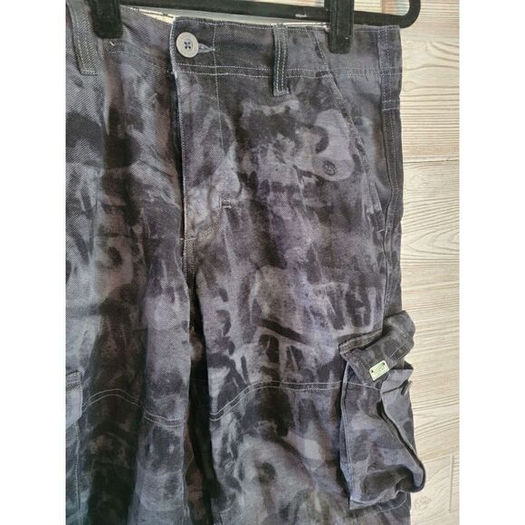 Vans Cargo Shorts Mens Sz 28 Camo Large Pockets - Picture 3 of 8